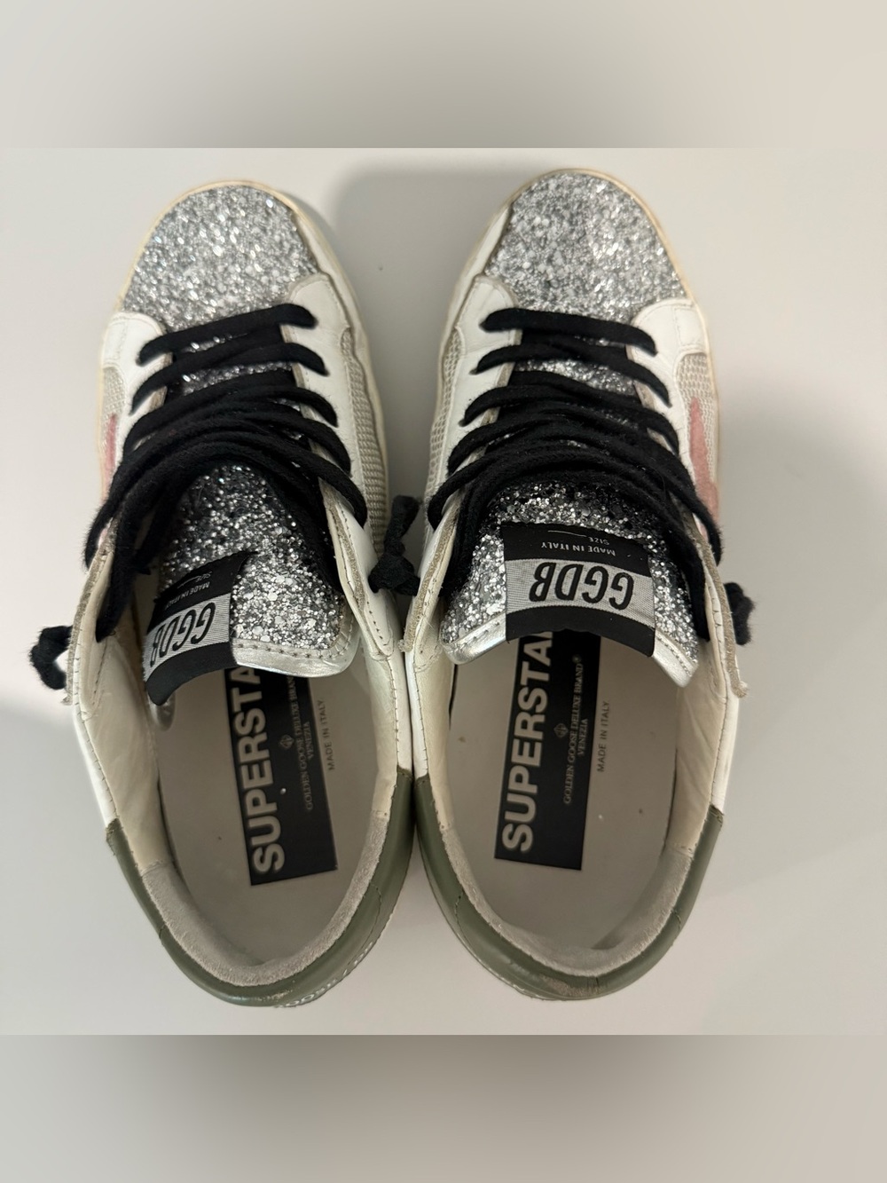 Golden Goose White Leather Sneaker with Pink Star and Silver Toe - Picture 3 of 12